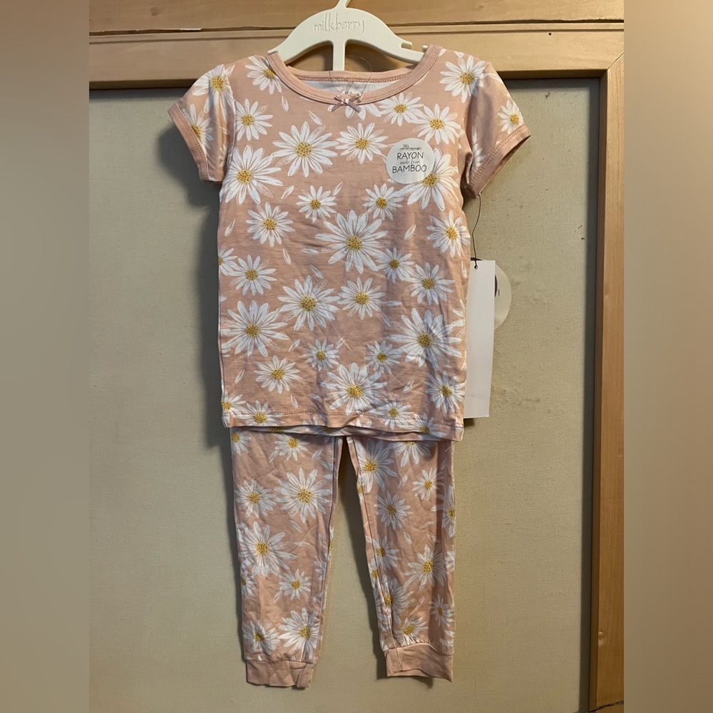 Milkberry NWT Set of 2 PC Bamboo Pajamas Loungewear 5T sensitive skin